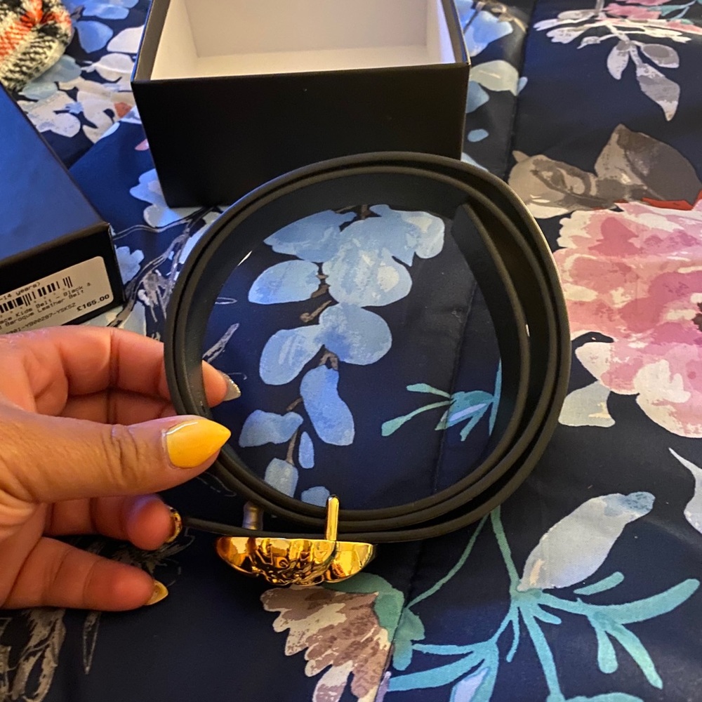 🔥fire item 🔥🔥 - Picture 3 of 5